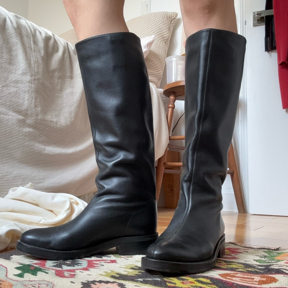 CO boots size 38.5